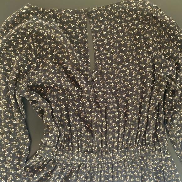 American Eagle Romper - Picture 3 of 8